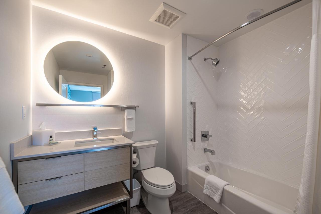 Towneplace Suites By Marriott Las Vegas North I-15 Екстериор снимка