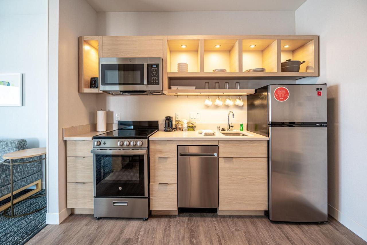 Towneplace Suites By Marriott Las Vegas North I-15 Екстериор снимка