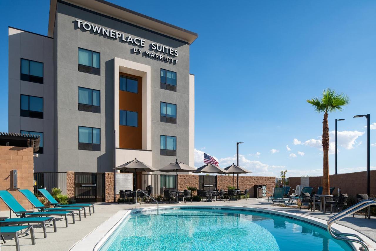 Towneplace Suites By Marriott Las Vegas North I-15 Екстериор снимка